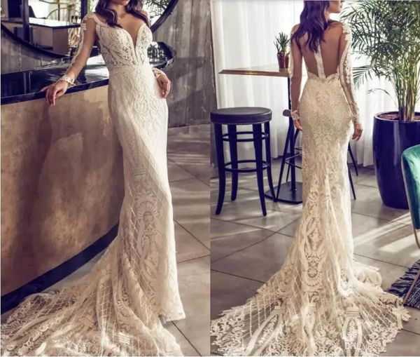 Riki Dalal 2023 Brautkleider mit Spitze, tiefem V-Ausschnitt und langen Ärmeln, Sweep-Zug, Meerjungfrau-Hochzeitskleid in Übergröße