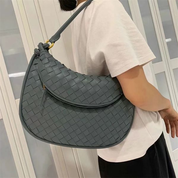 Novo saco de couro de malha nas axilas para mulheres saco duplo moda versátil um ombro portátil saco das senhoras