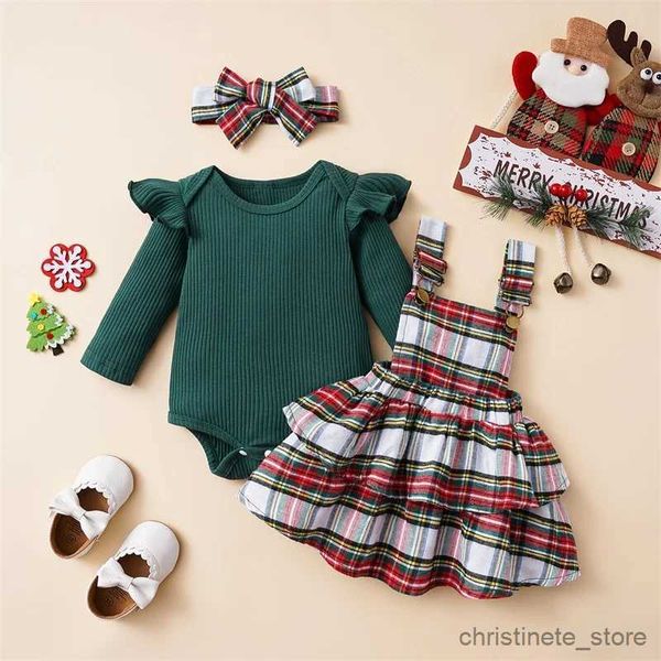 Kleidungssets FOCUSNORM 2 Farben Säuglingsbaby-Weihnachtskleidungssets 3-tlg. Solide gerippte Langarm-Strampler Rüschen Plaid Hosenträgerröcke R231215