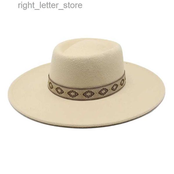 Chapéus de aba larga Chapéus de balde Chapéus femininos para homens fedoras feltro primavera outono aba larga com corrente chapelaria designer vintage capela praia imagem de casamento YQ231215