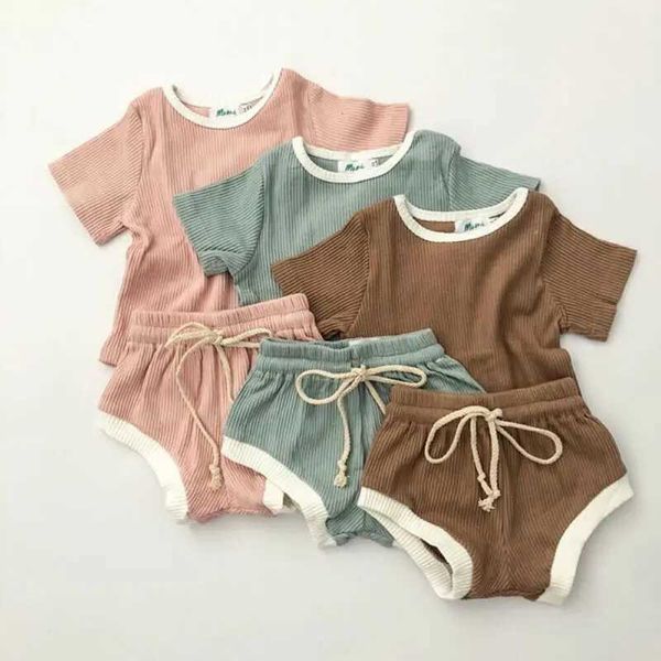 Set di abbigliamento Moda Nuova estate Neonati maschi Vestiti Ragazze Cotone Casual Manica corta Top T-shirt neonato + Pantaloncini Bambino Infantile Outfit 2 pezzi Set