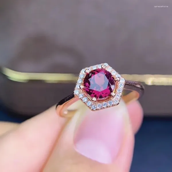 Küme halkaları büyük satış 2023 est tarzı kırmızı garnet değerli taş yüzüğü kadınlar için mücevherler iyi kesim gerçek 925 gümüş doğal mücevher doğum günü hediyesi