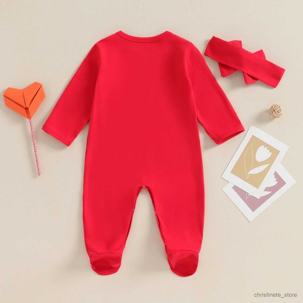 Conjuntos de roupas Bebê Menina Dia dos Namorados Outfits Manga Longa Coração Carta Imprimir Footed Romper com Headband Set Roupas Infantis R231215