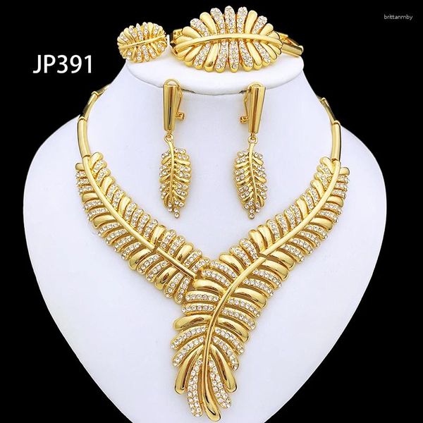 Collana con orecchini e gioielli placcati in oro 18 carati per le donne Anello braccialetto con motivo foglia italiana colore brasiliano Nigeria