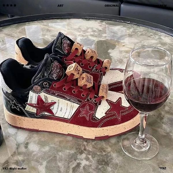 Scarpe eleganti Red Wine Star National Design Co branded Board 2023 Womens Hundred con fondo spesso rialzato 231216