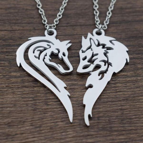 1 collana con due lupi che crea un cuore con pendenti a forma di lupo per lui e per lei per coppie305o