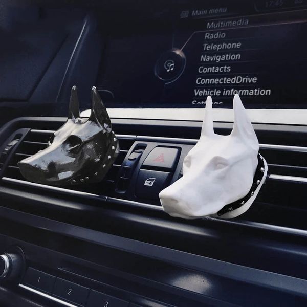 Deodorante per auto Doberman profumo per veicoli presa per auto innovativa decorazione per interni di auto veicolo aromaterapia fragranza duratura 231215