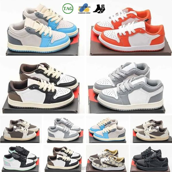 Neonati Reverse Mocha T SC0TT Frammenti firmati congiuntamente High Low OG 1s Scarpe da pallacanestro per bambini Chicago 1 Infant UNC Sneaker per bambini Neonato Calzature per bambini 23-35