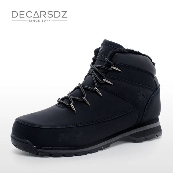 Botas Decarsdz Homens Botas Duráveis Sola Ao Ar Livre Confortável Andando Homens Sapatos Curtos Pelúcia Quente Botas de Neve À Prova de Água Botas de Inverno 231216