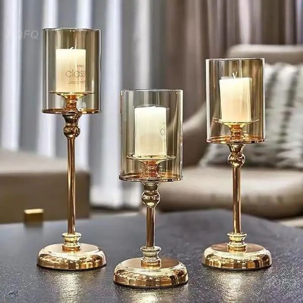 Mum Tutucular Vintage Altın Şamdan Sahipleri Düğün için Ev Dekorasyonu Candelabra Kristal Şam Tutucu Lüks Klasik Metal Mum Hold 231215