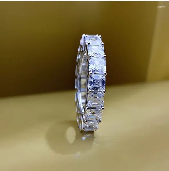 Anéis de cluster 925 prata princesa quadrado cheio de diamante rock anel de açúcar de alto carbono única linha empilhada jóias de casamento