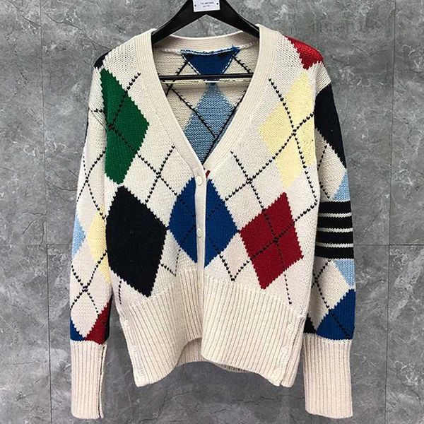 Vendite dirette del marchio Dongguan TB cardigan lavorato a maglia primavera nuova tendenza giacca maglione casual grigio allentato