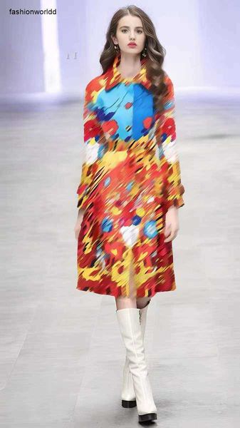 Marka Kadınlar Elbise Tasarımcı Kadın Giyim Sonbahar Etek Moda Renk Baskı Uzun Kollu Kız Palto 18 Aralık 11