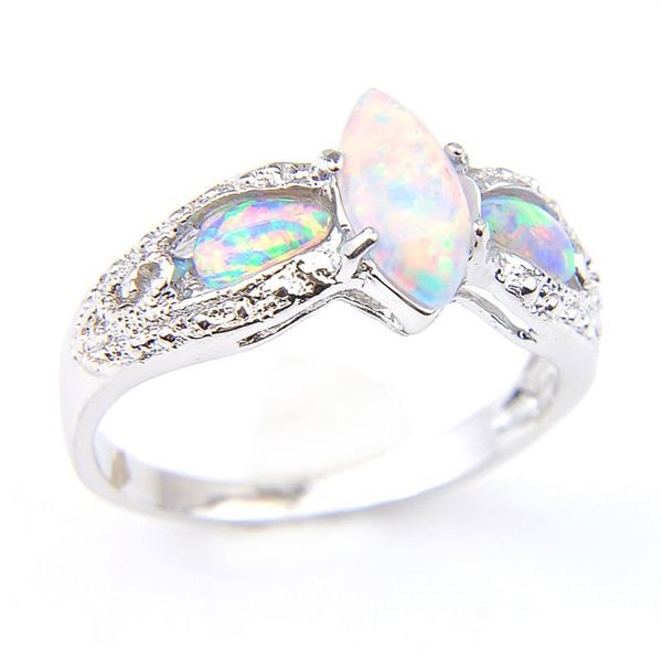 10 Stück / Los Mode Weißer Feueropal Edelstein 925 Sterling Silber Überzogener Ring Russland Amerikanisch Australien Hochzeit Ring Schmuck Für Wo260p