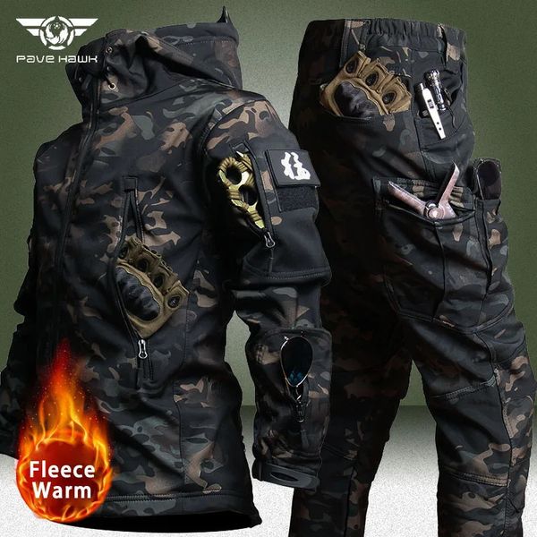 Tute da uomo Camo Militare Pile Set caldi Inverno Pelle di squalo Giacca tattica Soft Shell Pantaloni cargo militari Tuta impermeabile multitasche da esterno 231216