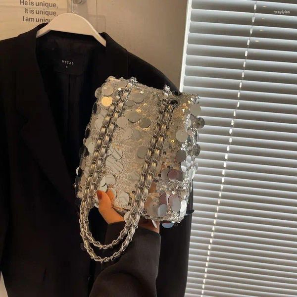 Sacos de noite senhoras mão nicho design sentido glitter saco 2023 moda prata telefone móvel doce corrente casual para mulheres