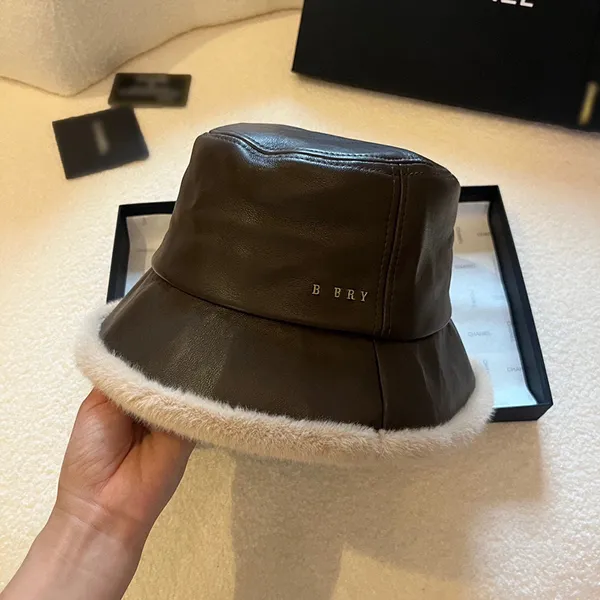 Novo b chapéu de pescador lavado balde de couro chapéus para mulheres inverno bonés curtos bacia boné circunferência da cabeça 57cm csd2312162