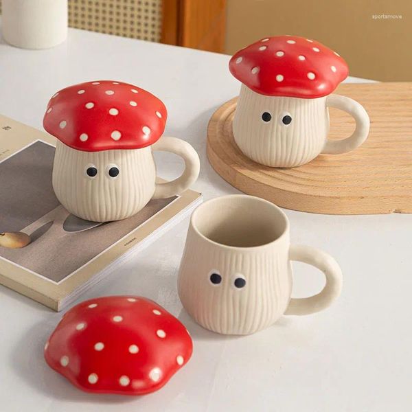 Tazze Tazza da caffè in ceramica con fungo rosso creativo con coperchio Tazza carina da cartone animato Colazione Latte Regalo di compleanno Decorazione per la casa