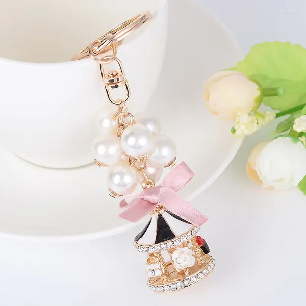 Schlüsselanhänger Karussell Nachahmung Perlen Schlüsselanhänger Weibliche String Bag Charms Anhänger Exquisites kleines Geschenk Vintage-Schmuck Großhandel