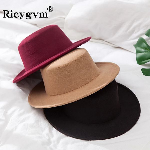 Ampla borda chapéus balde plana fedoras para mulheres clássico britânico jazz boné imitação de lã senhoras bonés igreja derby top hat gorras 231216