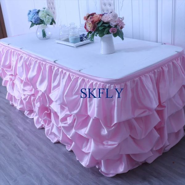 Saia de mesa SK002H bela festa de aniversário muitas cores custom made casamento rosa ouro roxo azul cetim reunido saia de mesa de noiva com babados 231216