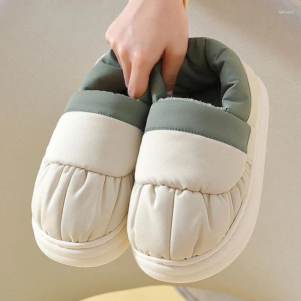 Chinelos 2023 Sapatos de Inverno Mulheres Quente Pelúcia Botas de Neve Ao Ar Livre Casa À Prova D 'Água Para Baixo Acolchoado Homem Plataforma
