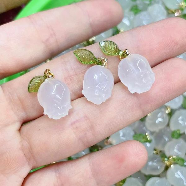 Anhänger Halsketten 10 stücke Nette Natürliche Weiße Achat Rose Blume Charme Healing Edelstein DIY Halskette Zubehör Für Schmuck Machen Großhandel