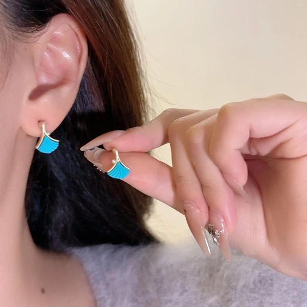 Orecchini con retro a forma di ventaglio Foglia di ginkgo senza foro Clip per orecchie Orecchino a clip con perla Senza piercing Gioielli minimalisti CEa1608