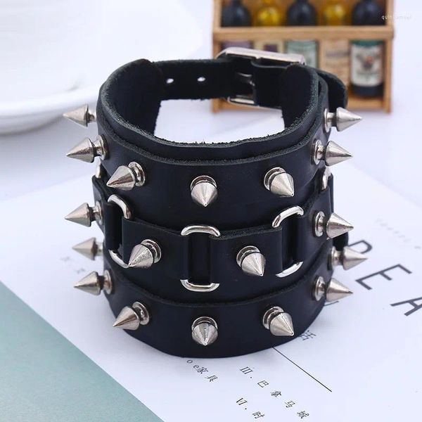 Braccialetti con ciondoli Bracciale in pelle di vacchetta esagerato punk per uomo Rivetto a punta affusolato vintage autentico