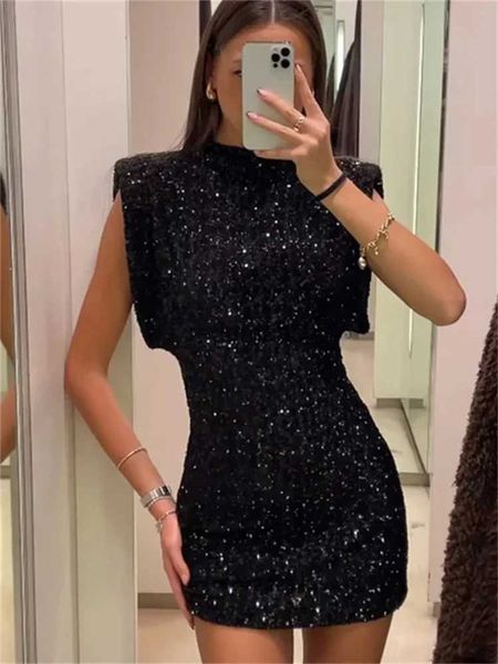 Abiti casual di base Tossy Paillettes Moda Mini abito senza maniche per le donne Nero Slim Patchwork Glitter Elegante abito da festa Abito da donna Nuovo YQ231218