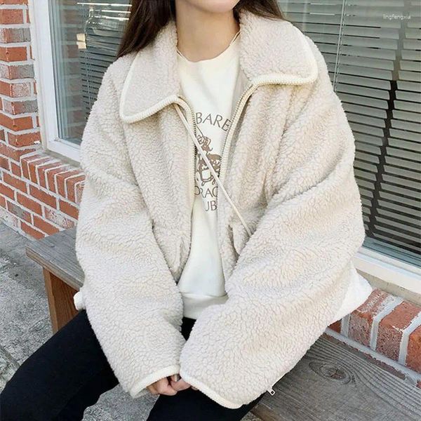 Jaquetas femininas WDMSNA coreano retro lapela jaqueta curta para mulheres zíper duplo bolso solto senhoras casaco grosso imitação de lã de cordeiro algodão