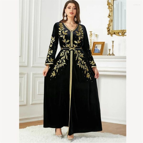 Этническая одежда Мусульманские женщины Абая Бархатная вышивка Длинные рукава Макси-платья Турция Ид вечернее платье Марокко Исламская Дубай Femme