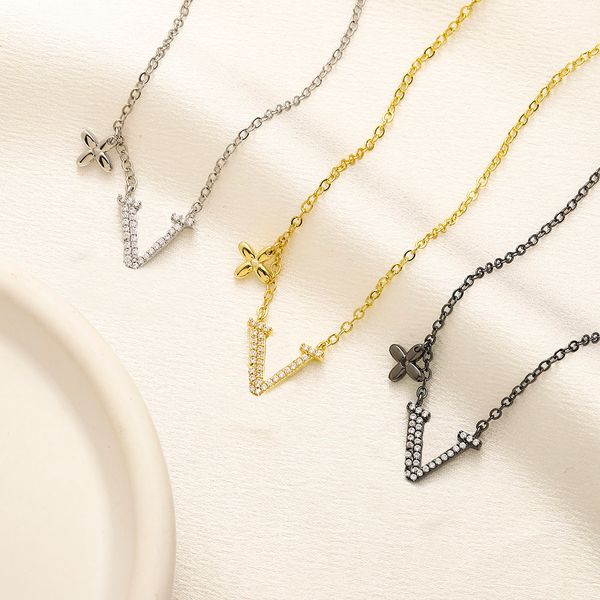 Marca de moda carta pingente colares designer jóias 18k banhado a ouro prata high-end corrente de cobre colar de cristal casamento presente de natal