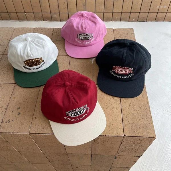 Top Caps Koreli Kontrast Renk Erkekler ve Kadınlar İçin Düz Kıtslı Kapak Bahar Sonbahar Retro Hip-Hop Güneşlik ayarlanabilir beyzbol şapkası