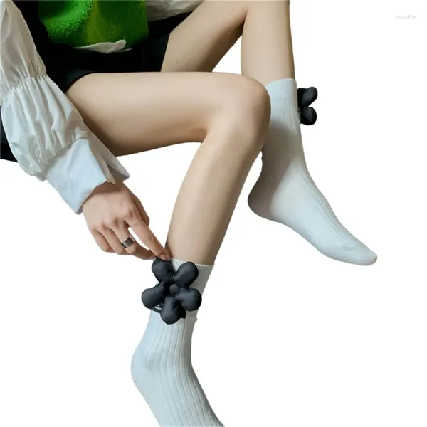 Meias femininas Y2K 3D acolchoadas flor algodão com nervuras malha skate panturrilha