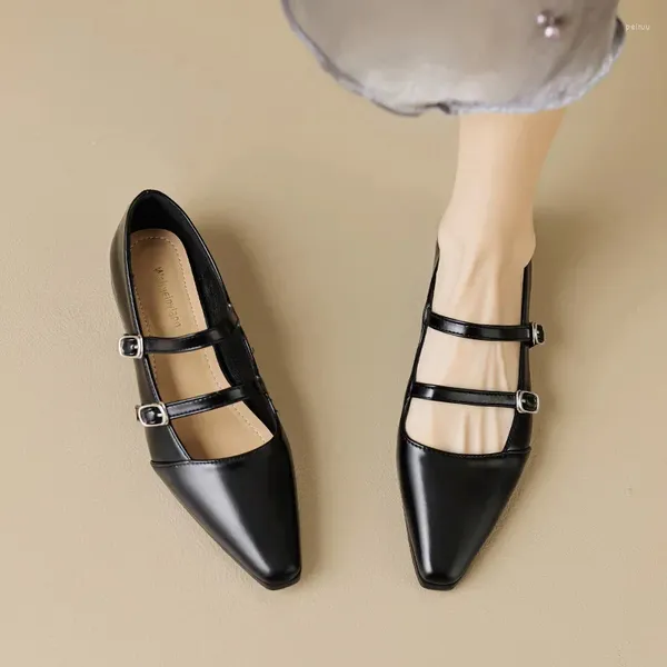 Модельные туфли 2023, весенние женские лоферы на низком каблуке в британском стиле, черная одежда для карьеры и вечеринки, женская повседневная одежда Мэри Джейн Пуанты