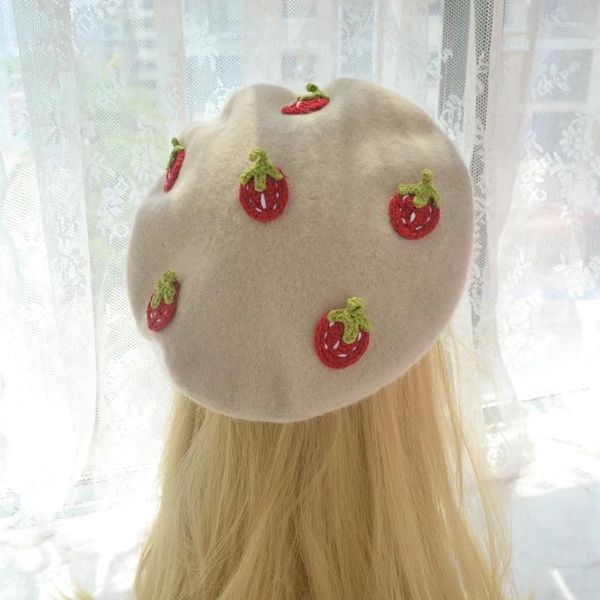 Articoli per feste Berretto alla fragola originale in stile giapponese da donna Autunno e inverno Simpatico berretto versatile in stile coreano Cappello da torta al forno