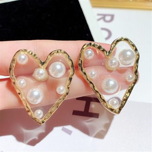 very cute new ins fashion luxury designer sweet big heart exaggerated beautiful pearl stud earrings for woman girls203C