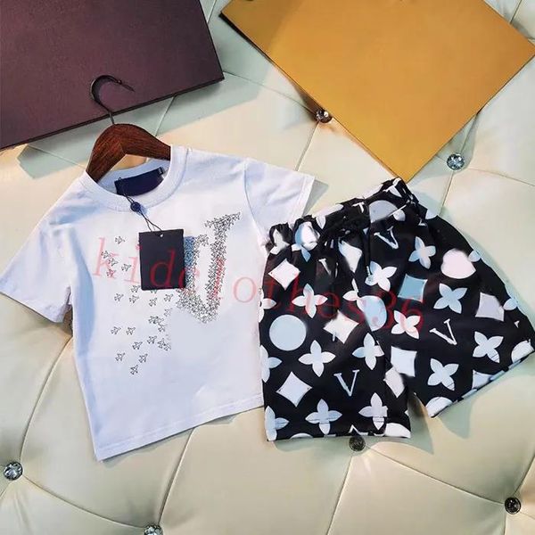 Set di abiti da ragazzo Designer per bambini Abbigliamento set classico Brand NABINA CAMPIGLIO Abito da lettere di moda Abito da gonna Abito per bambini vestiti per bambini