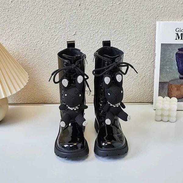 Botas outono inverno nova moda estilo britânico menina grande joelho-botas altas com boneca bonito dos desenhos animados botas únicas pretas com tiras finas l231218