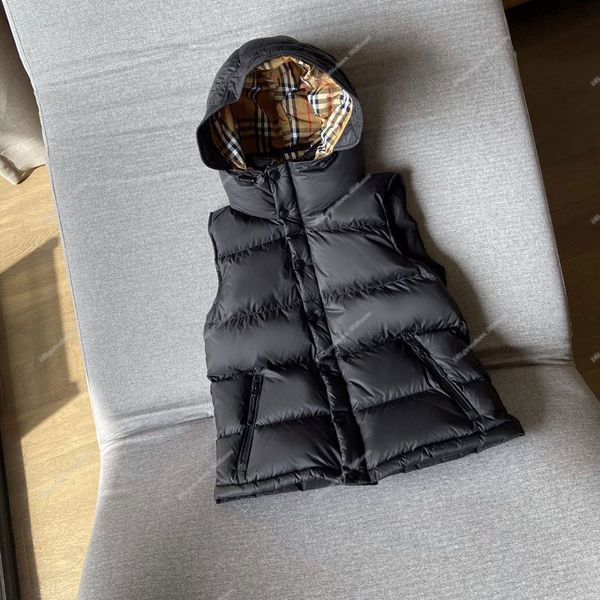 Gilet firmato Uomo e donna inverno caldo cappotto sportivo all'aria aperta piumino da viaggio invernale Gilet classico di marca da neve