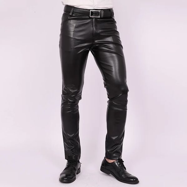 Herrenhose 2024 Slim Fit Skinny Tight Stretch Leder Teen Trend Motorrad PU 231218