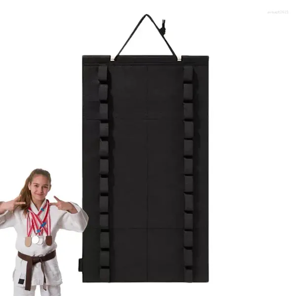 As caixas de armazenamento exibem cintos de parede de parede de karate, suporte para 12 pendurar e remover facilmente e remover para crianças