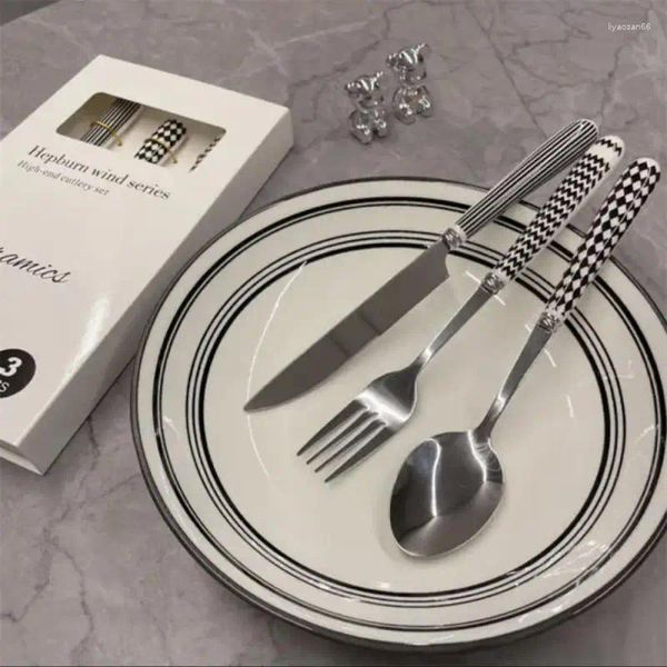 Set di stoviglie Set di posate Manico in ceramica Kit di stoviglie da cucina vintage portatile in acciaio inossidabile con coltello, forchetta e cucchiaio