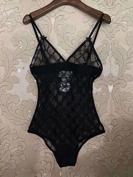 Indumenti da notte Donna Lingerie sexy Intimo moda pigiameria Scollo a V Morbido tinta unita Accappatoio Design femminile Marchio di lusso Robes nero Onesies S