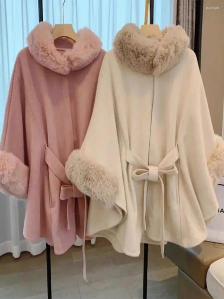 Cappotto da donna in pelliccia piccola argento magico retrò mantello invernale in vita francese con lacci temperamento sottile cappotto da donna