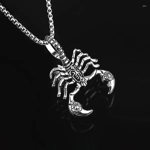 Anhänger Halsketten Ausgehöhlt Vintage Titan Für Männer Edelstahl Mit Kette Skorpion Halskette Männer Trend Zubehör Geschenke Frauen