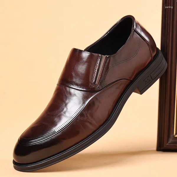 Модельные туфли, повседневная кожаная мужская модная деловая одежда, удобные чехлы на ноги, однотонная внутренняя часть, увеличивающая рост, Tenis Masculine 2023