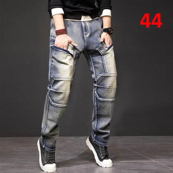 Jeans da uomo vintage punk da uomo taglie forti 40 44 pantaloni denim moda streetwear pantaloni cargo pantaloni maschili 231218