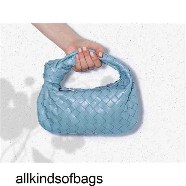 venetassbottegass Woven Handbag Tote Jodie Designer Handbags Mini Knotted Position Explosive Factory Store Cowhide Cloud Handbag Is Green Bags cy